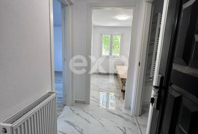 Apartament cu 2 camere semidecomandat în Micro 8