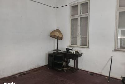 Casă cu 3 camere în Central - 4