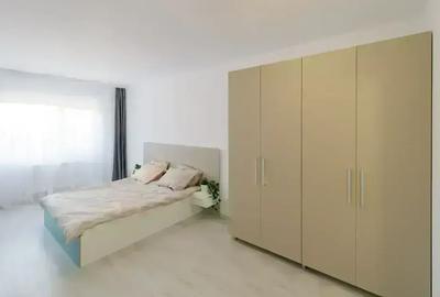Penthouse cu 4 camere decomandat în Mihai Bravu - 8