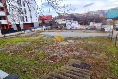 Teren construcție, în Zorilor - 1