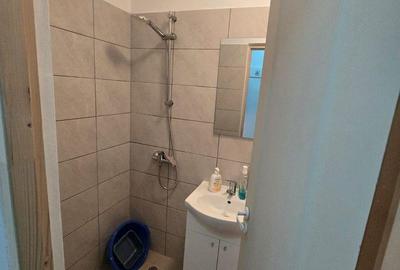 Apartament cu 2 camere în Micro 14 - 11