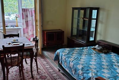 Garsoniera de vanzare in zona Costin Georgian-metrou Garsoniera de vanzare in zona Costin Georgian-metrou - 2