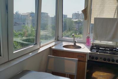 Apartament cu 4 camere decomandat în Băneasa - 6