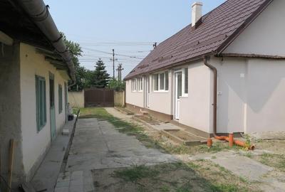 Casa - Vladimirescu, pe soseaua principala - 10