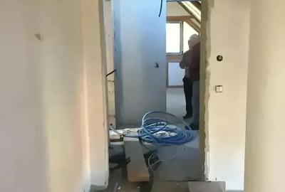 Apartament cu 2 camere decomandat în Poiana - 4