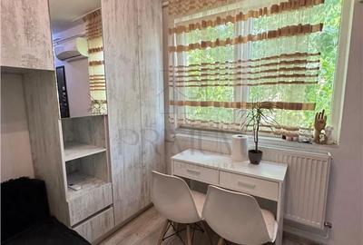 Garsonieră decomandată în Circumvalațiunii - 2