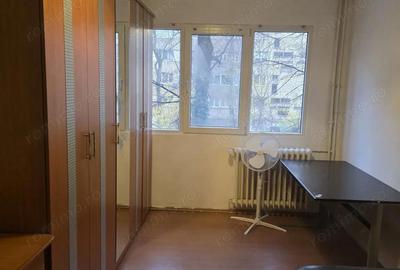 Apartament cu 4 camere semidecomandat în Militari - 18