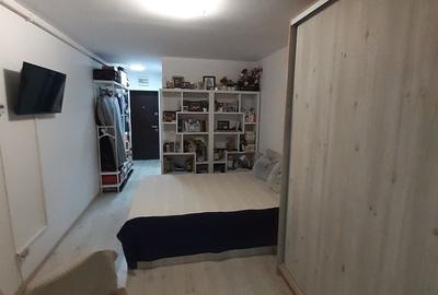 Garsoniera mutare imediata mobilata si utilata - 8