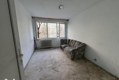 Apartament cu 3 camere decomandat în Obor - 3