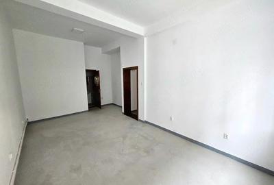 Spațiu comercial, de 55 mp, în Central - 5