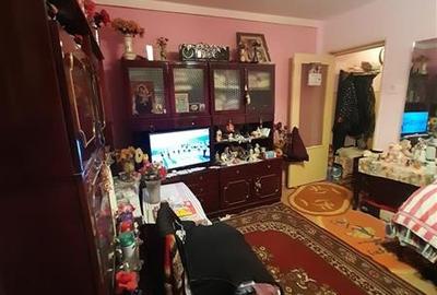 Vanzare apartament 2 camere zona Vest - 2