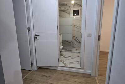 Apartament cu 3 camere semidecomandat în Progresul - 2