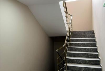 Apartament cu 3 camere semidecomandat în Vitan - 13