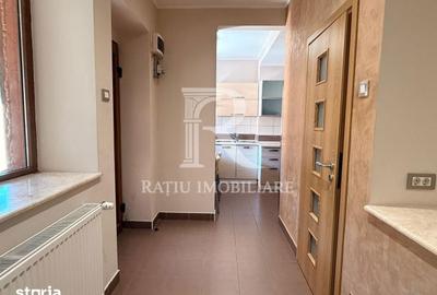 Casă cu 3 camere cu Teren 200 Mp în Central - 1