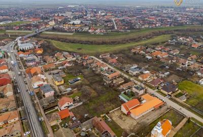 Casă individuală cu 5 camere cu Canalizare în Central - 29