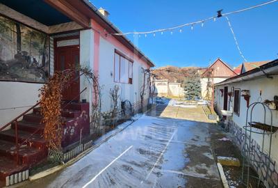 Casă individuală cu 5 camere cu Teren 800 Mp în Boarta - 2