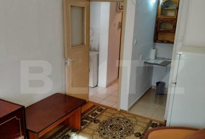 Apartament cu 2 camere, de inchiriat - etaj 1, zona centra Apartament cu 2 camere, de inchiriat - etaj 1, zona centra - 5