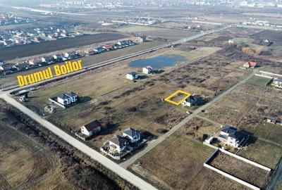 Teren Construcții intravilan de 612 mp, în Moșnița Nouă