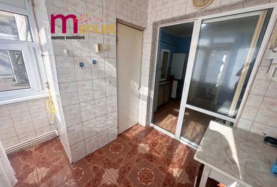 Apartament 3 camere,zona Vest,parter inalt - 4