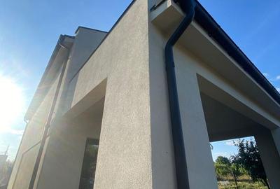 Casă cu 4 camere în Dumbrăvița - 5