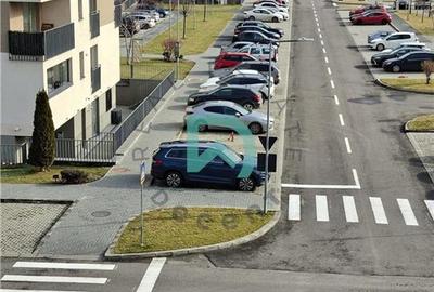 Apartament cu 2 camere decomandat în Tractorul - 13