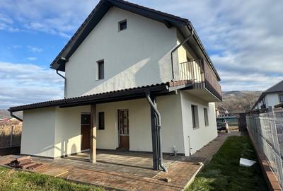 Casa Individuala, 5 camere, 120 mp, teren liber 450 mp, Chinteni - 11