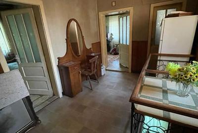 Casă cu 4 camere decomandat cu Teren 100 Mp în 14 Mai - 7