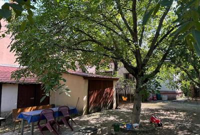 Casă cu 6 camere cu Canalizare în Traian - 5