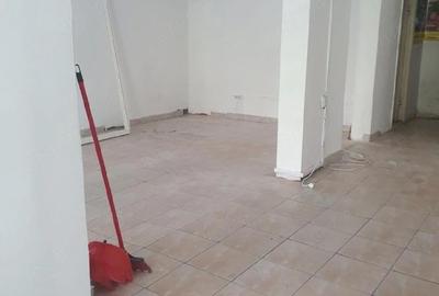 Spațiu comercial, de 50 mp, în Central - 5