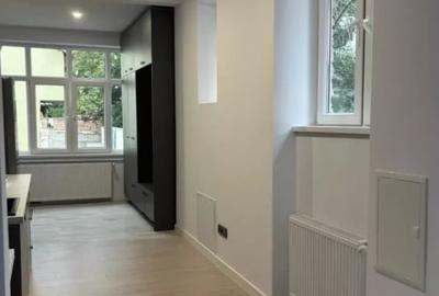 Apartament cu 2 camere decomandat în Central - 8