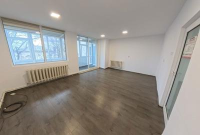 Spațiu comercial, de 32 mp, în Independenței - 8