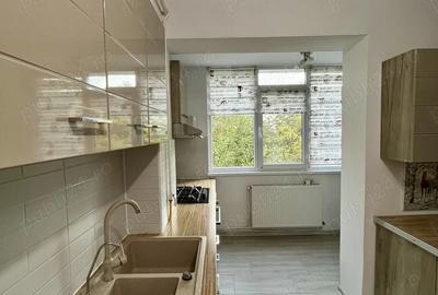 Apartament 3 camere zona Centrala Spicu Galati