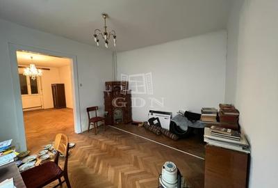 Casa individuala 4 camere, 115 mp + curte de 417 mp, zona Piata Abator - 3
