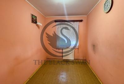 Apartament cu 4 camere decomandat în Central - 3