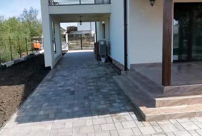 Casă cu Teren 490 Mp în Central