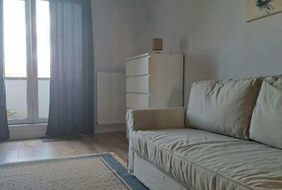 Garsonieră decomandată în Drumul Taberei