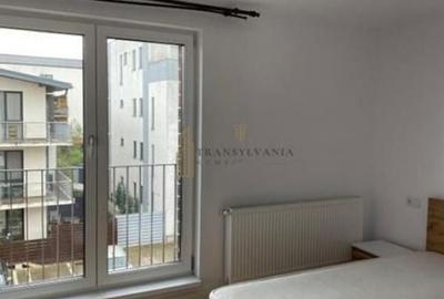 Apartament cu 3 camere semidecomandat, mobilat în Central - 4