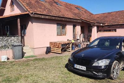 Casă cu Teren 10 Mp în Central - 2