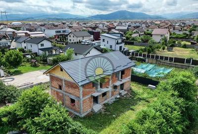 CASA  5 CAMERE IZVOR-TARLUNGENI - 23