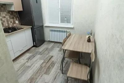Apartament cu 2 camere decomandat în Cișmigiu
