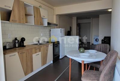 Apartament cu 2 camere semidecomandat, mobilat în Zorilor