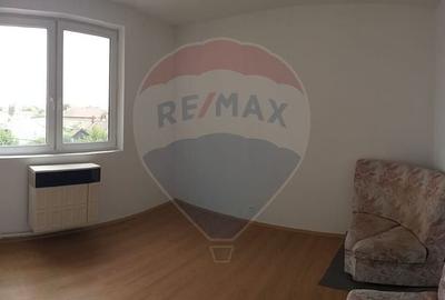 Apartament cu 2 camere decomandat în Central - 4