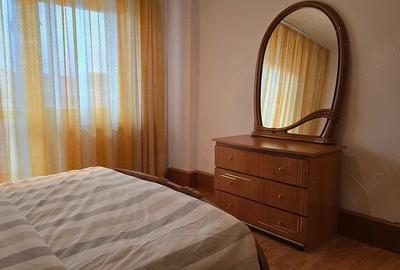 Apartament cu 2 camere decomandat în Decebal - 4