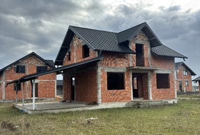 Casă cu 3 camere în Marginea - 7