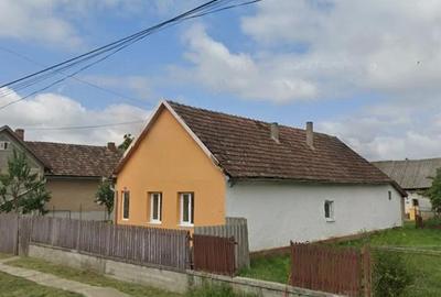 Casă cu 2 camere cu Teren 800 Mp în Andrid - 2