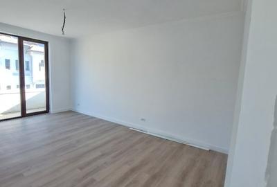 Casă individuală cu 6 camere cu Canalizare în Capitale - 9