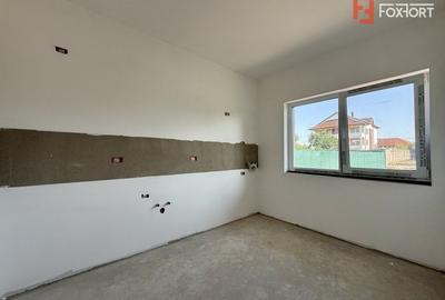 Triplex cu 4 camere, 115 mp, 3 bai - Zona Sacalaz - 3