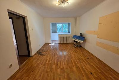 Apartament cu 2 camere decomandat în Titan - 15