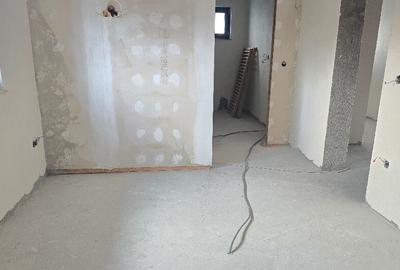 Casă cu 4 camere cu Teren 400 Mp în Gării - 12