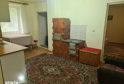 Casă cu 3 camere cu Teren 60 Mp în Central - 3